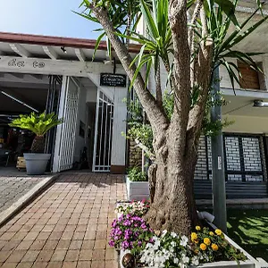  Frühstückspension Corleone Guesthouse